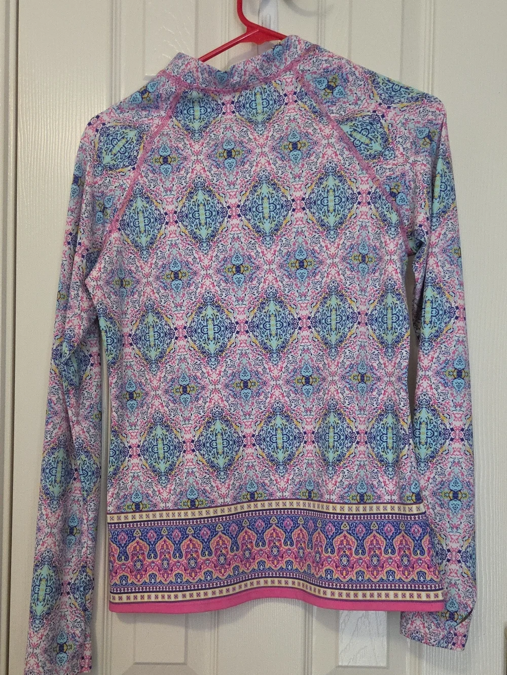 Cabana Life rashguard girls top. Size Medium.